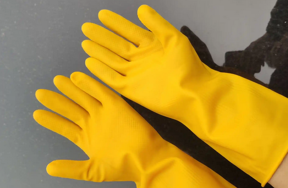 Screenshot 2025-11-10 at 14-38-50 乳胶手套的搜索结果_百度图片搜索.png